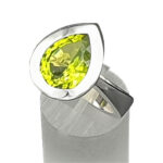Silber Ring mit synthetischem Turmalin in Tropfenform - Draufsicht oben